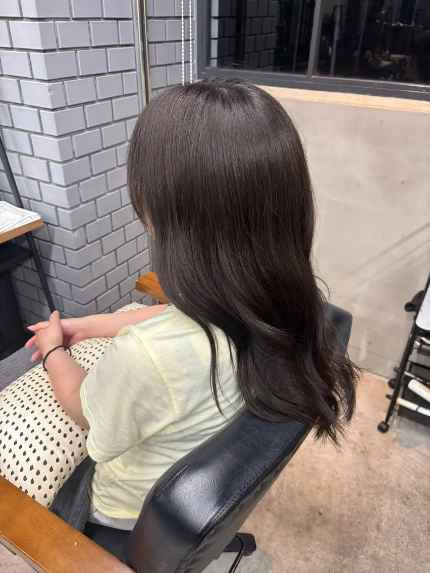 ロング 田中 綾乃のヘアスタイル