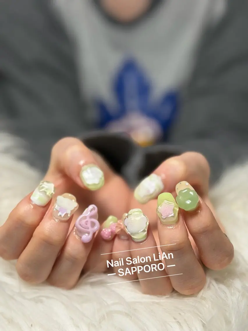 ネイル 持ち込み ハンドネイル NailSalon LiAnのネイルデザイン
