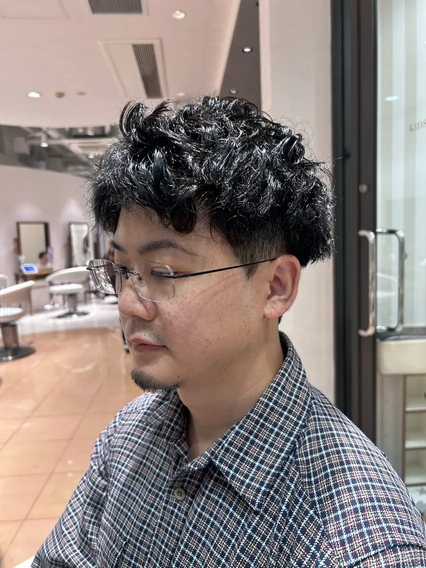 メンズ メンズパーマ カット パーマ 小澤 瑶のヘアスタイル