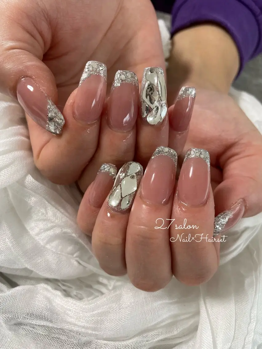 ネイル フレンチネイル ガラスフレンチ 27salon yuinaのネイルデザイン