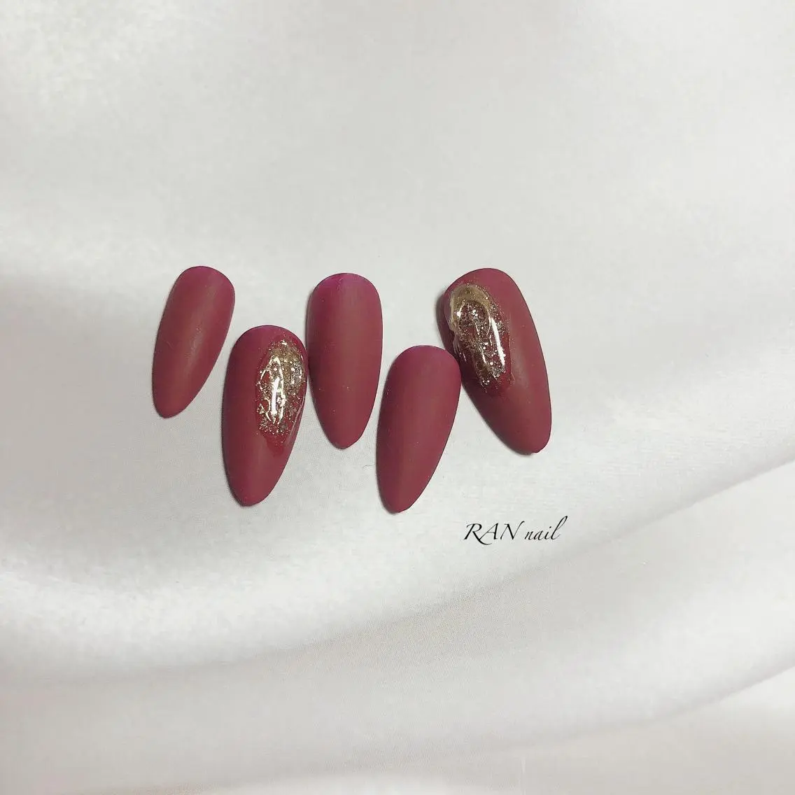 ネイル ジェルネイル キラキラネイル マットネイル オフィスネイル シンプルネイル RAN nailのネイルデザイン