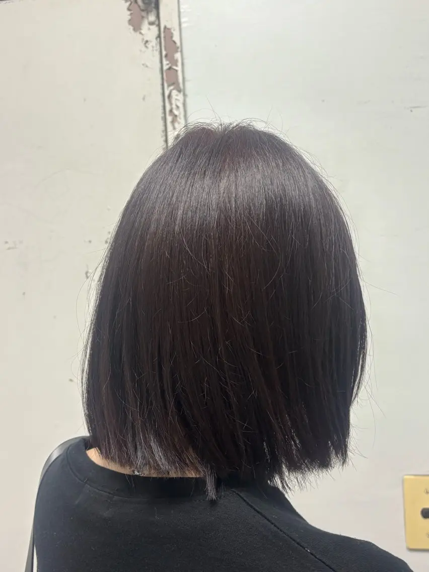 ミディアム みいな🍒 暖色カラー/レイヤーのヘアスタイル