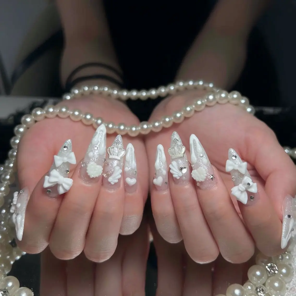 ネイル オーロラネイル 長さ出し フラッシュネイル フレンチネイル ジェルネイル ハンドネイル ハンドケア CiCi NailSalonのネイルデザイン
