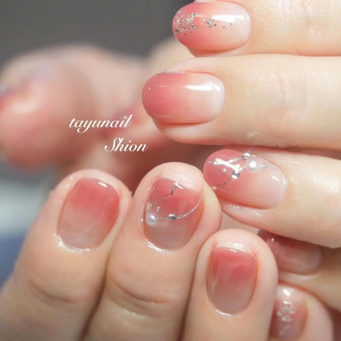 ネイル アートネイル ブルー ジェルネイル グラデーション パラジェル ネイルサロン 【たゆnail】のネイルデザイン