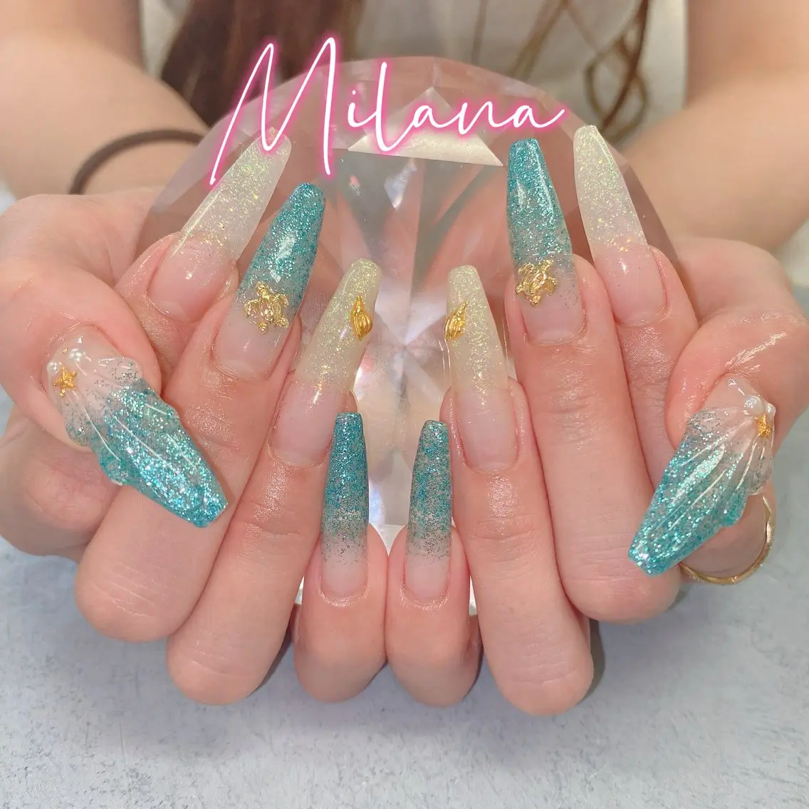 ネイル ぷっくりネイル ハンドネイル Milana (研修生メニュー)のネイルデザイン