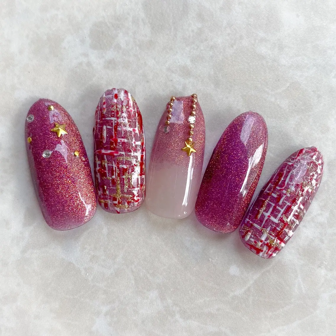ネイル 冬ネイル クリスマス muguet🎀 chikaのネイルデザイン