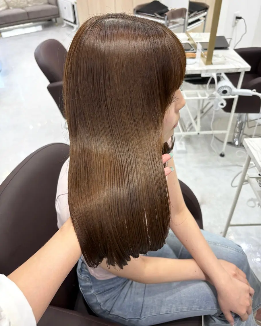 セミロング カラー ブリーチ ダブルカラー ブリーチなしカラー 横浜美容室/透明感 カラー/レイヤーのヘアスタイル