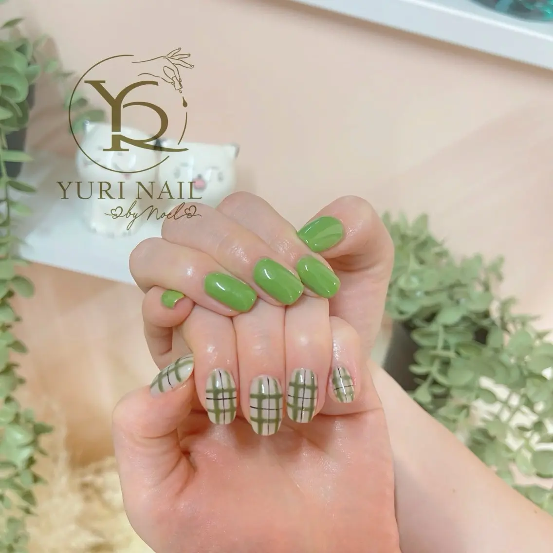 ネイル チークネイル フットネイル フレンチネイル グラデーション キラキラネイル ハンドネイル フットネイル ハンドケア YURI Nail Funabashiのネイルデザイン