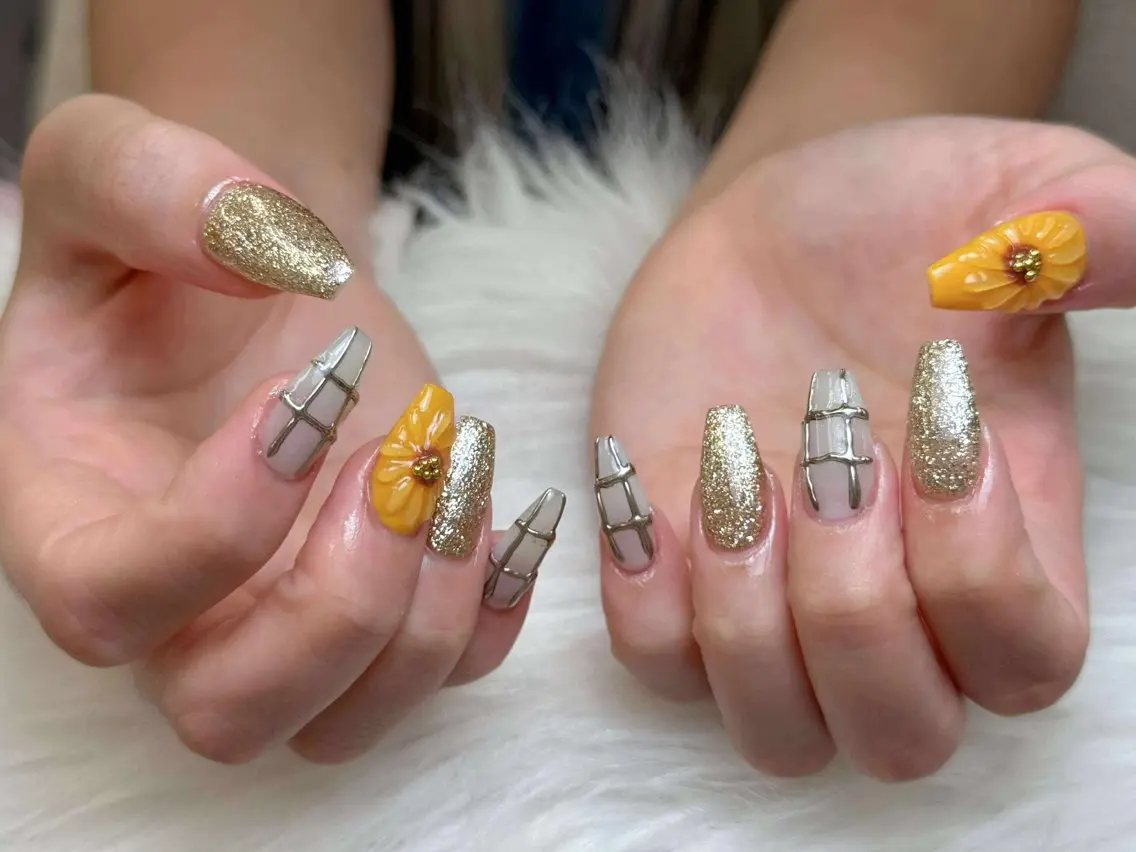 ネイル アートネイル 成人式 ジェルネイル ニュアンスネイル 夏ネイル Nie Nail Shinokuboのネイルデザイン