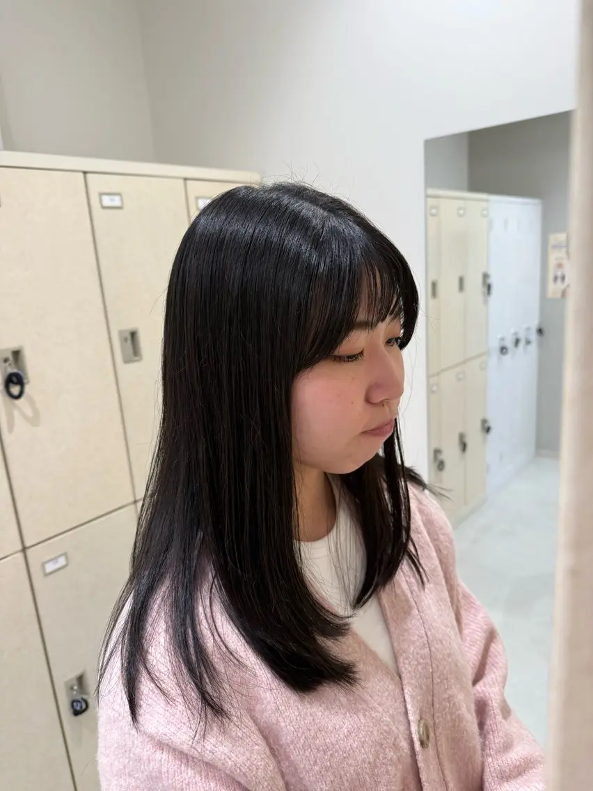 ロング カット 中村 紫乃のヘアスタイル