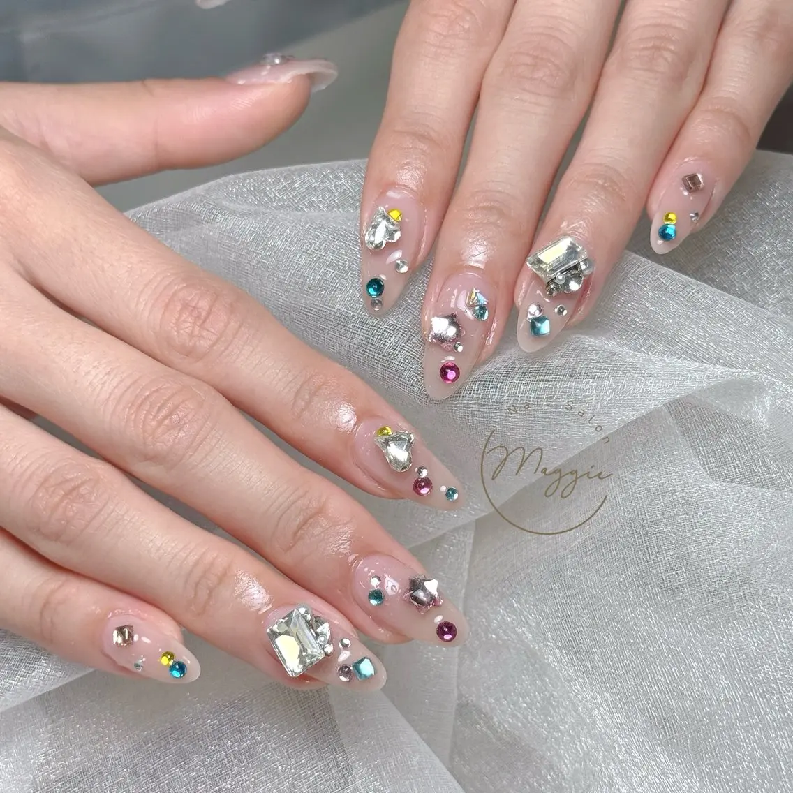 ネイル Maggie Nail🦩のネイルデザイン