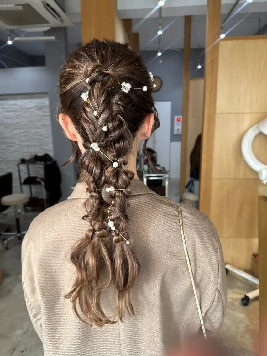 ミディアム ヘアセット miloc MOMOKAのヘアスタイル