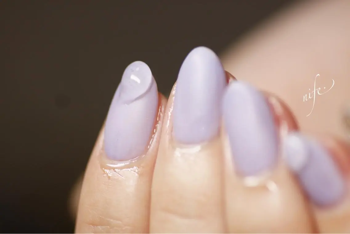ネイル アートネイル ニュアンスネイル ワンカラーネイル ぷっくりネイル atelier nife.のネイルデザイン