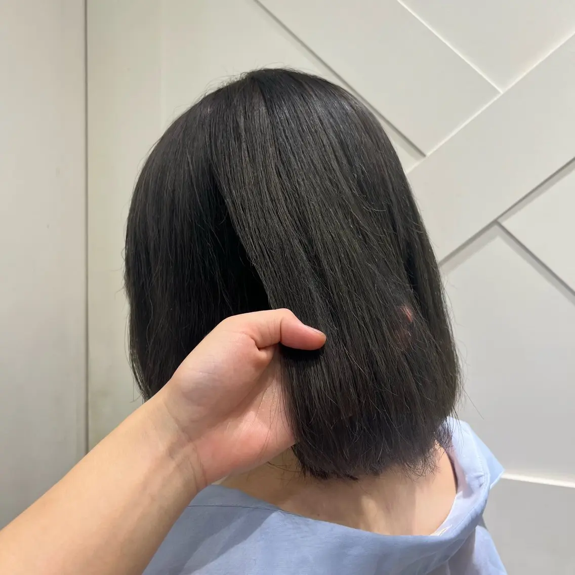 ショート カラー ヘアカラー ハイトーンカラー シールエクステのヘアスタイル