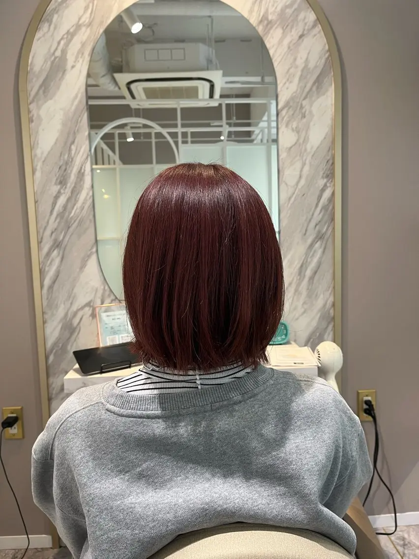 ミディアム カット ヘアカラー トリートメント 艶ボブ🌼 MAHOのヘアスタイル