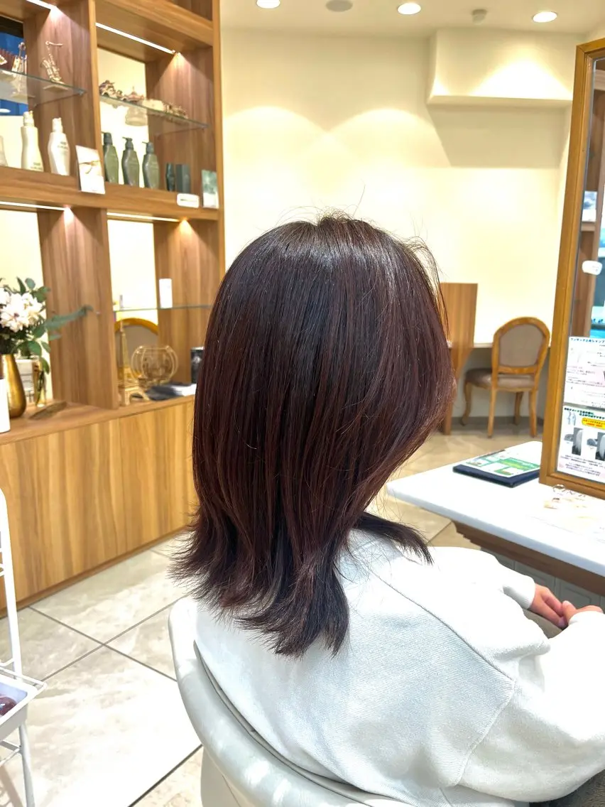 ミディアム 切りっぱなしボブ ボブ レイヤーカット カット ヘアカラー ヘッドスパ 【くびれボブ】 梅木和也のヘアスタイル