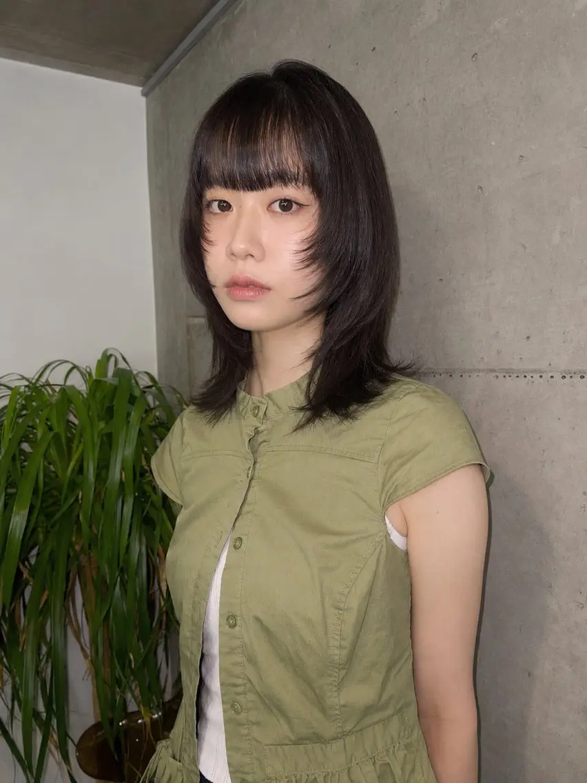 ミディアム nene 暖色/艶感カラー🥯のヘアスタイル