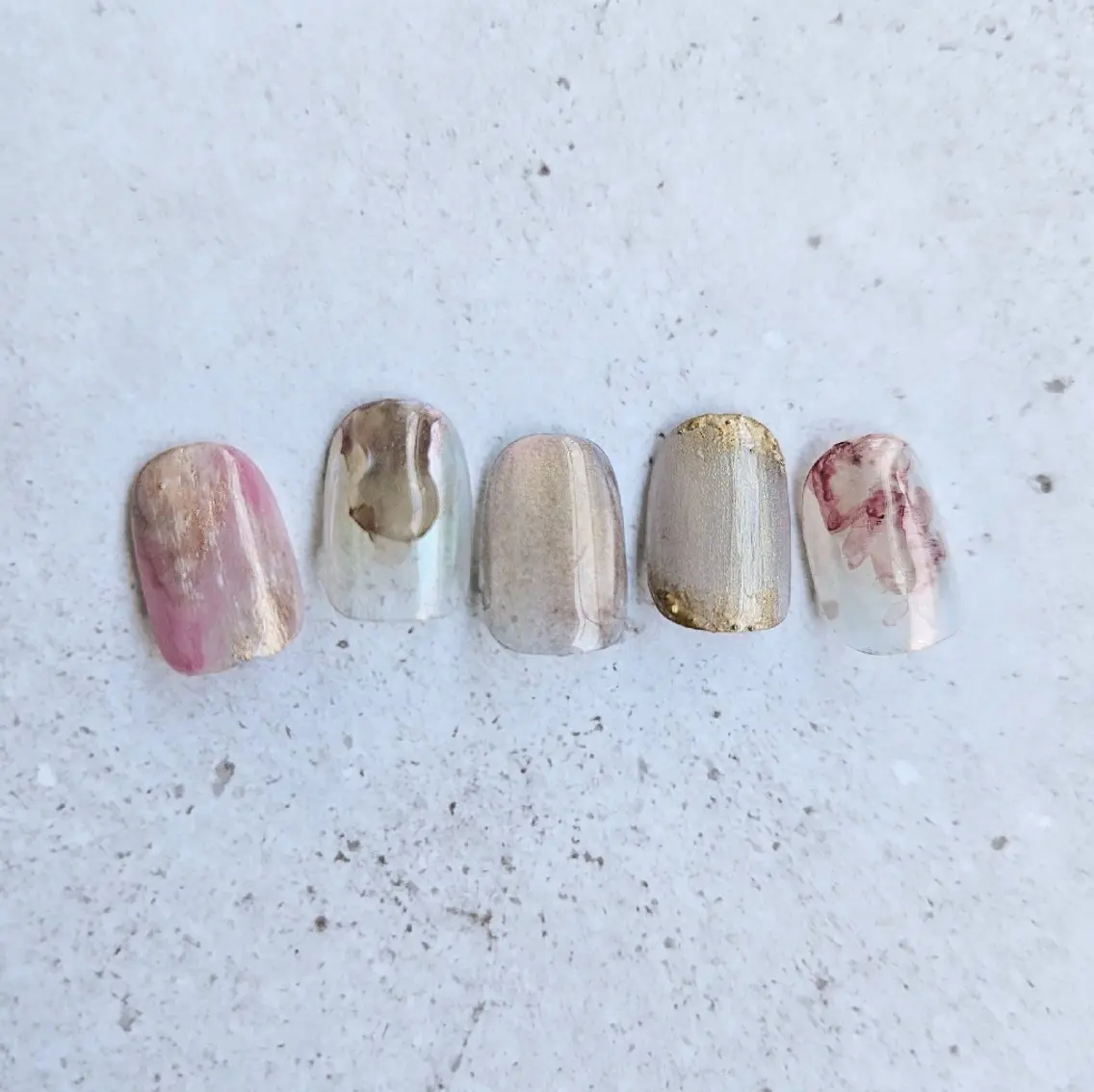 ネイル ブラウン ジェルネイル マグネットネイル ニュアンスネイル パラジェル ハンドネイル Nailsalon manoのネイルデザイン
