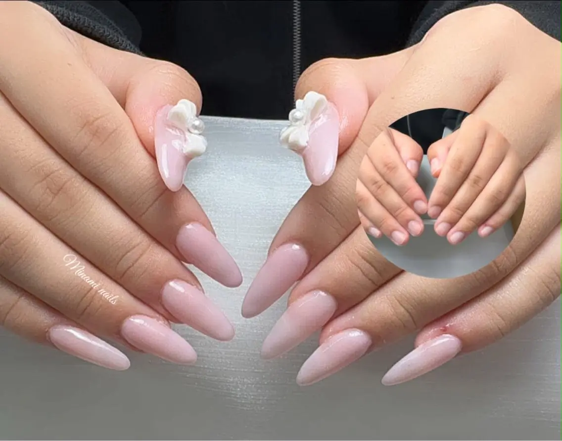 ネイル アートネイル ガーリー キラキラネイル 韓国ネイル マグネットネイル ハンドネイル Minami Nailsのネイルデザイン