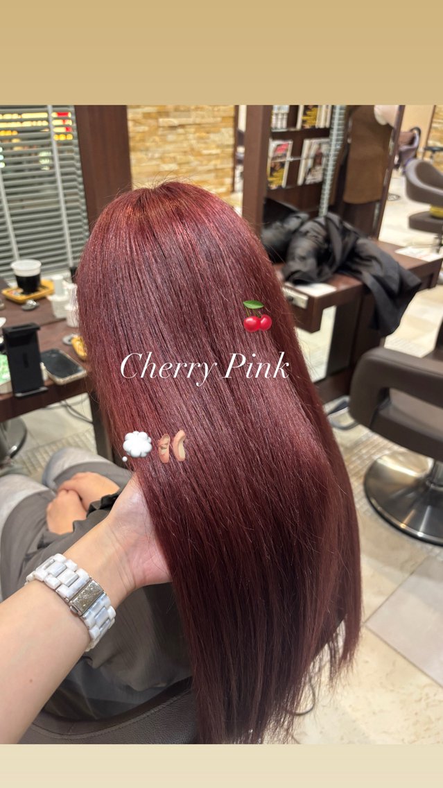 セミロング ベージュ/ピンク IBUKI🍒のヘアスタイル