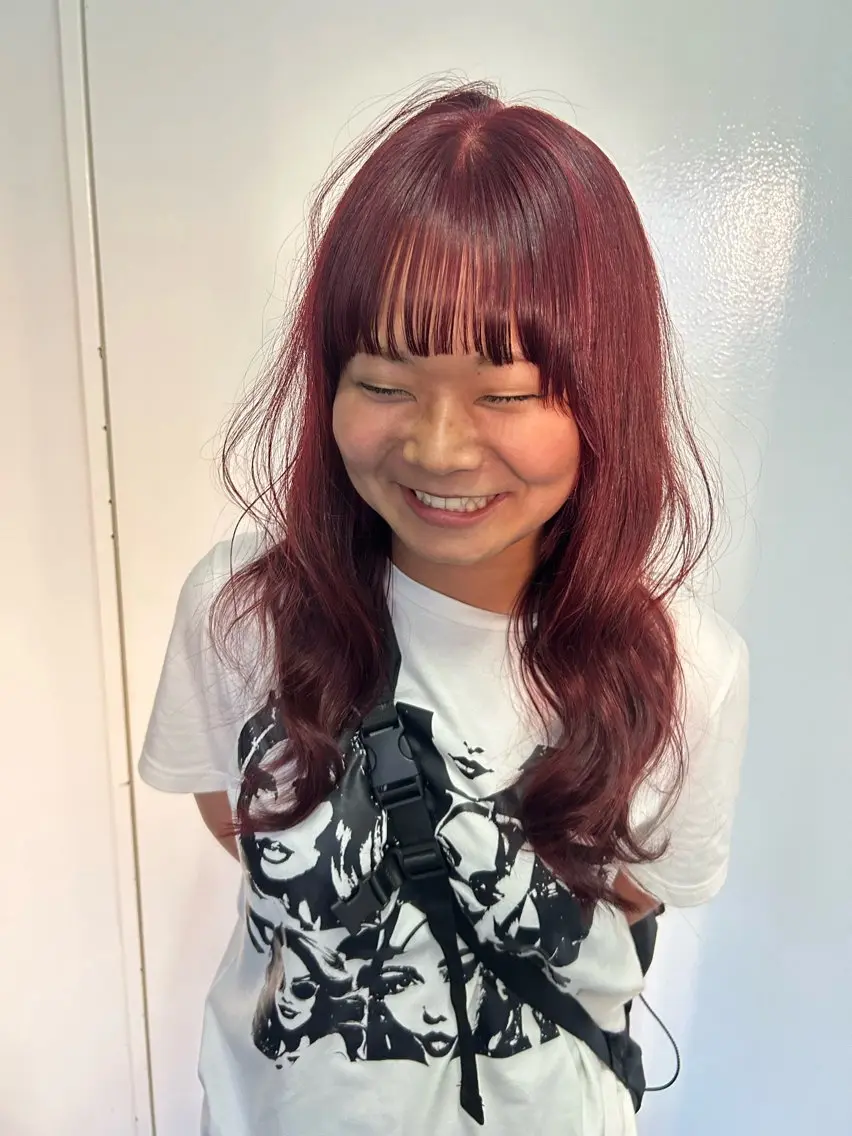 ロング カラー ブリーチ ダブルカラー ブリーチなしカラー レッドカラー カット ヘアカラー トリートメント ひかりダブルカラー/ レイヤー/ボブパーマのヘアスタイル