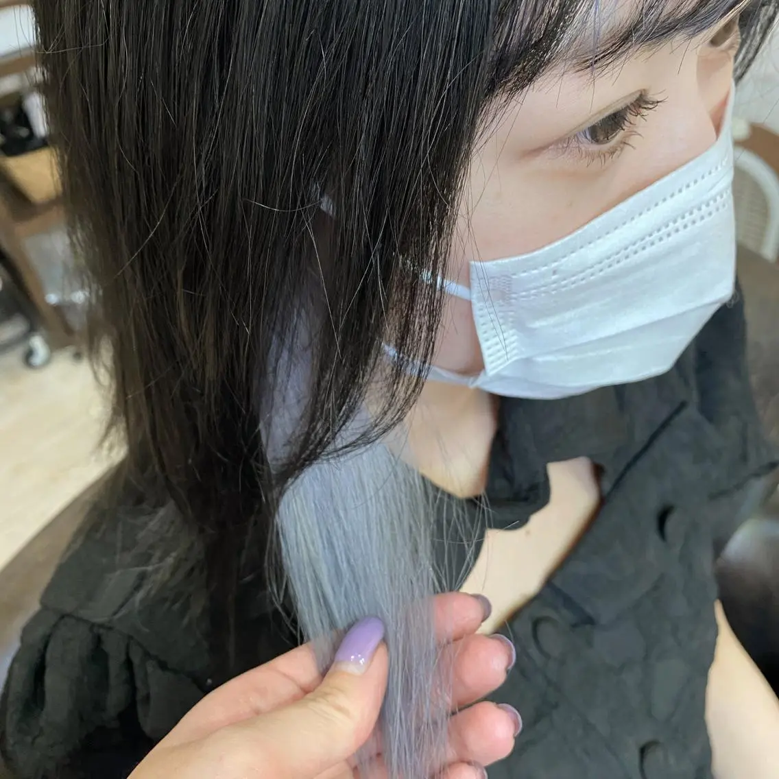 ミディアム カラー 才門 真菜のヘアスタイル
