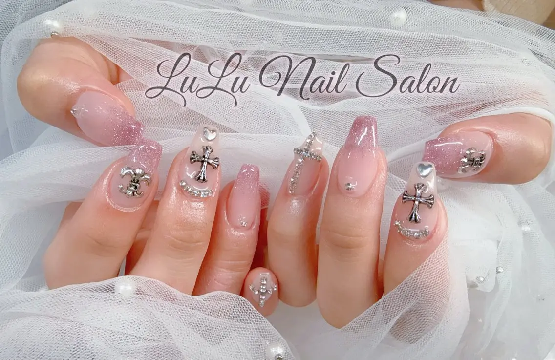 ネイル ハンドネイル LU LU NailSalonのネイルデザイン