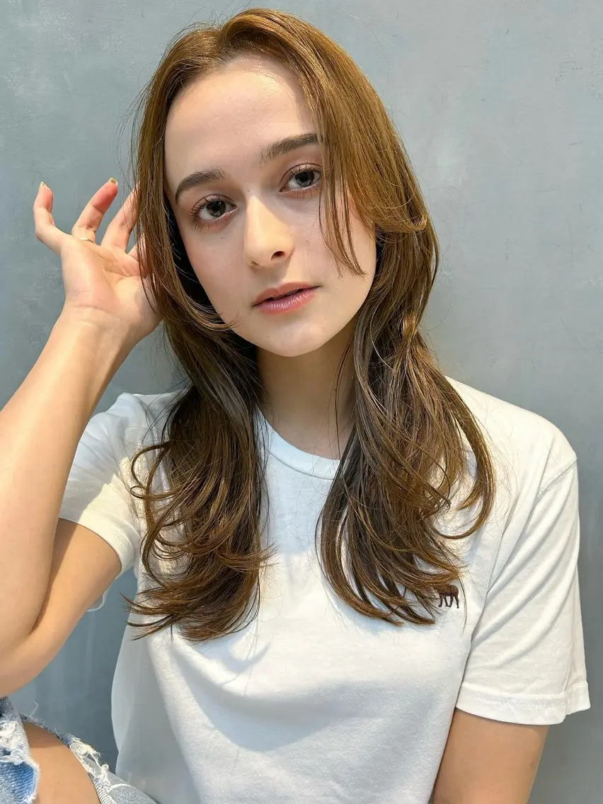 ミディアム レイヤーカット🫧 etsuのヘアスタイル