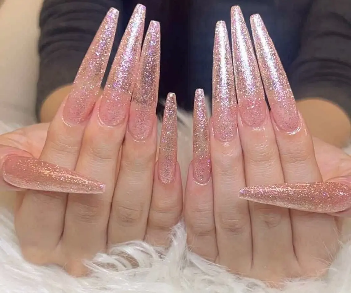 ネイル チークネイル 長さ出し フットネイル マグネットネイル 持ち込み ANH NAIL ゴテゴテ専門店💎のネイルデザイン