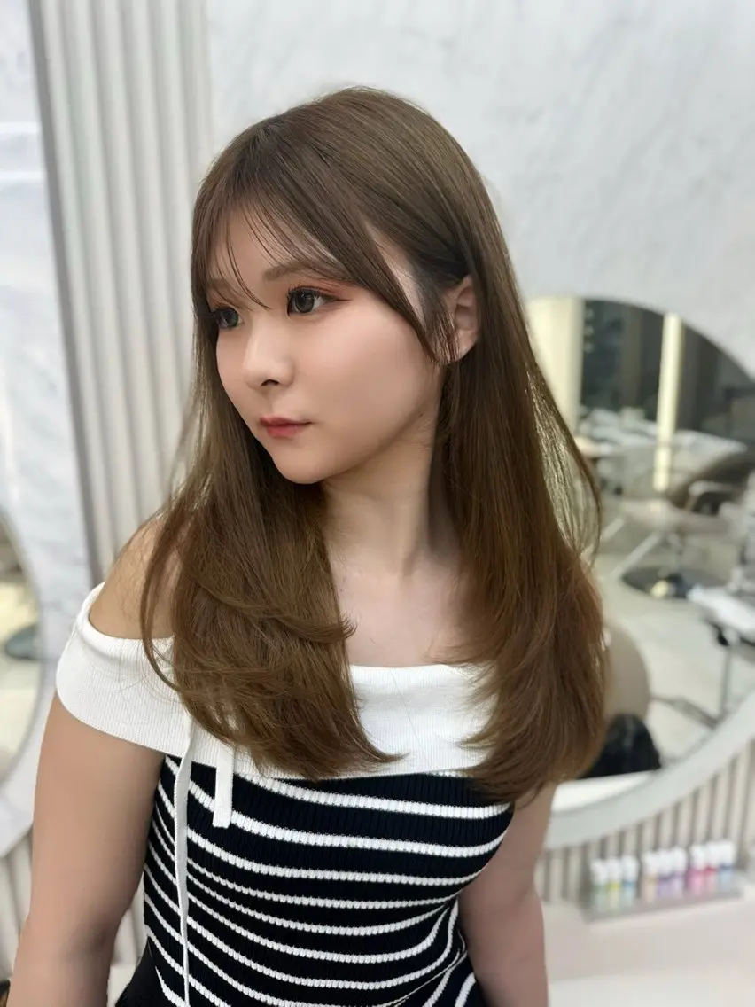 ロング カラー ベージュカラー 透明感カラー オリーブベージュ 韓国風ヘア レイヤーカット 🍑韓国風レイヤー 🍑莉子のヘアスタイル
