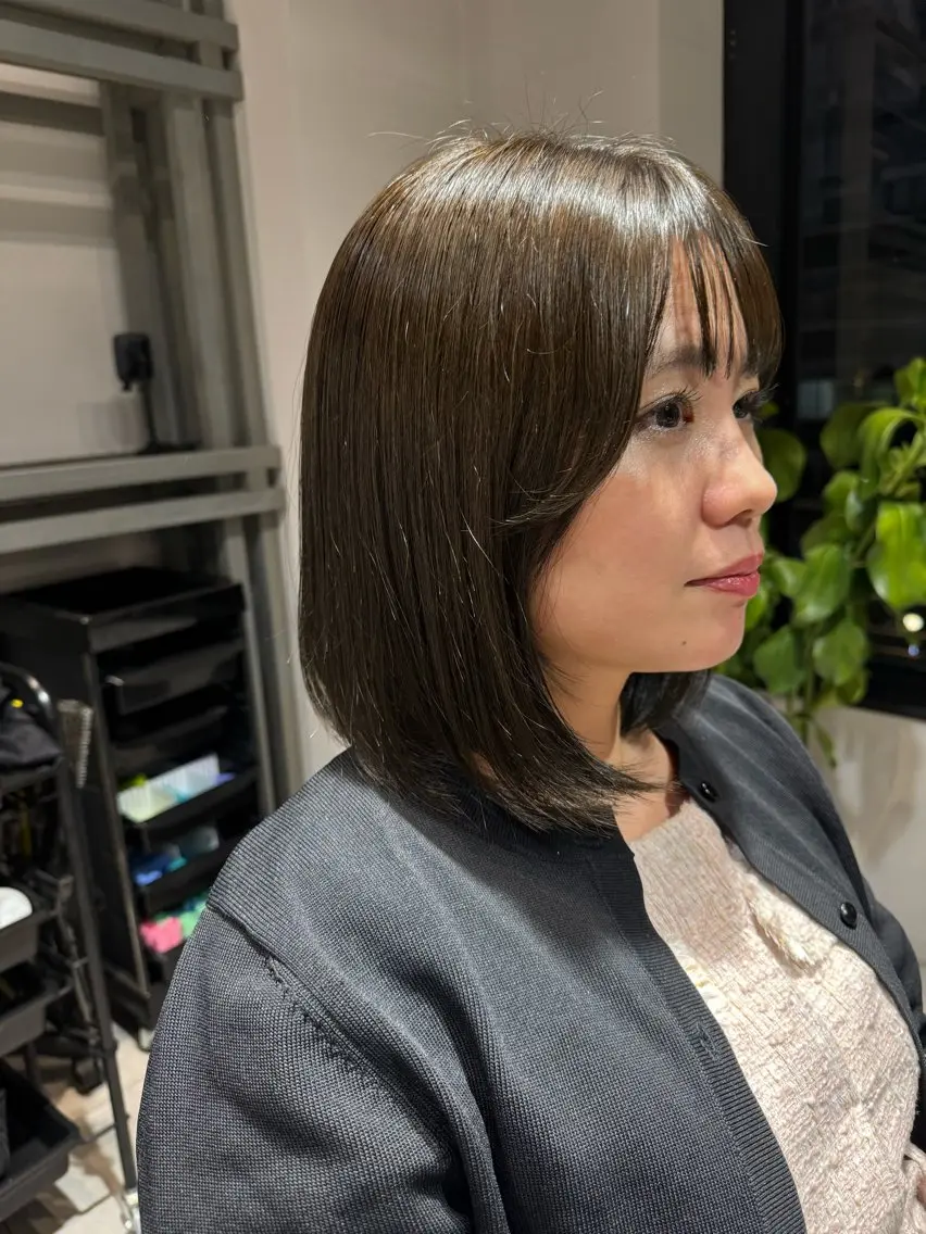 ミディアム カラー カット ヘアカラー トリートメント 似合う髪型が 分からない方へのヘアスタイル