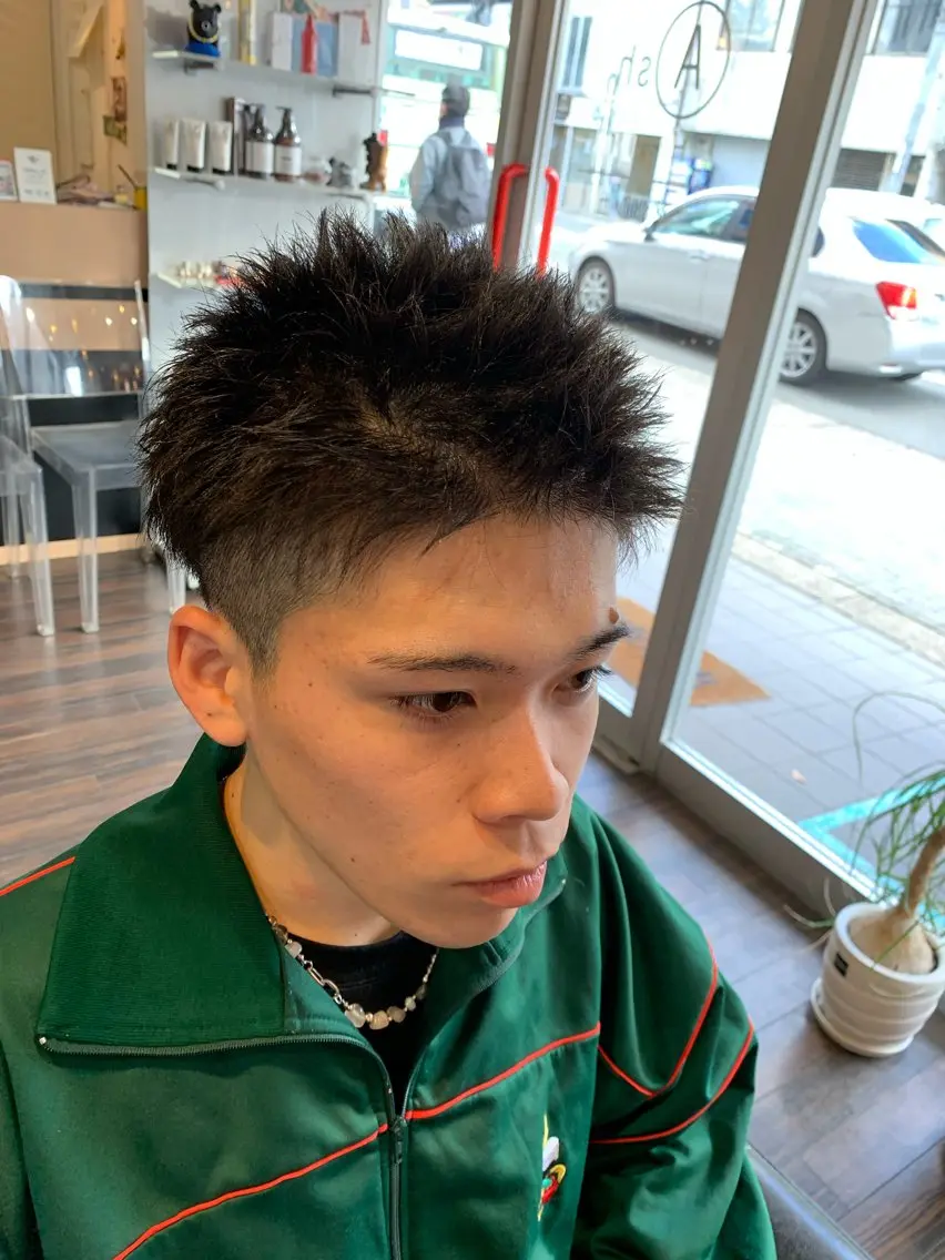ショート メンズ スパイキーショート ショートヘア カット 西尾 太郎のヘアスタイル