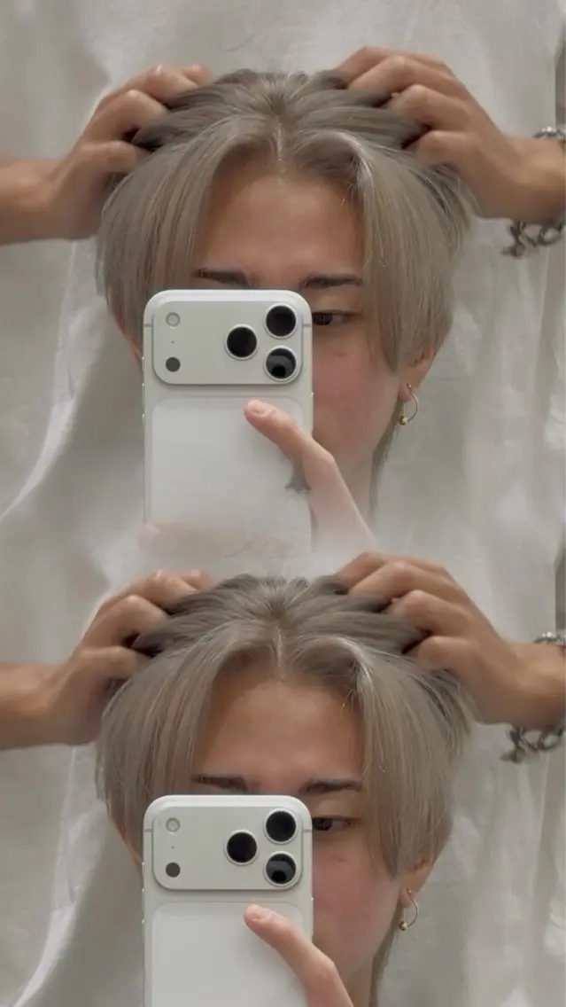 カラー メンズ ベージュカラー グレージュ ミルクティーベージュ ミルクティーグレージュ シルバー カット ヘアカラー パーマ/ハイライト/ センターパート/悠輔のヘアスタイル