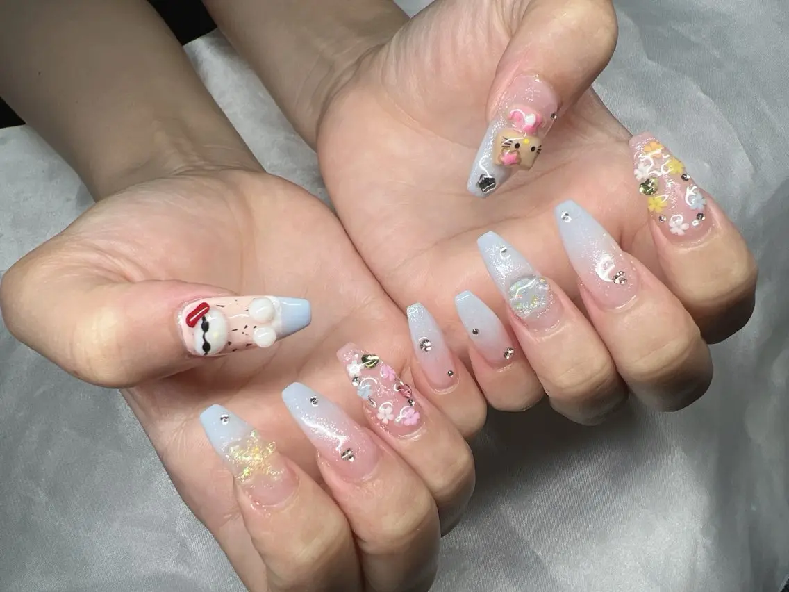 ネイル 長さ出し グラデーション キラキラネイル マグネットネイル ニュアンスネイル Lee Nails チップ長さだし専門店のネイルデザイン