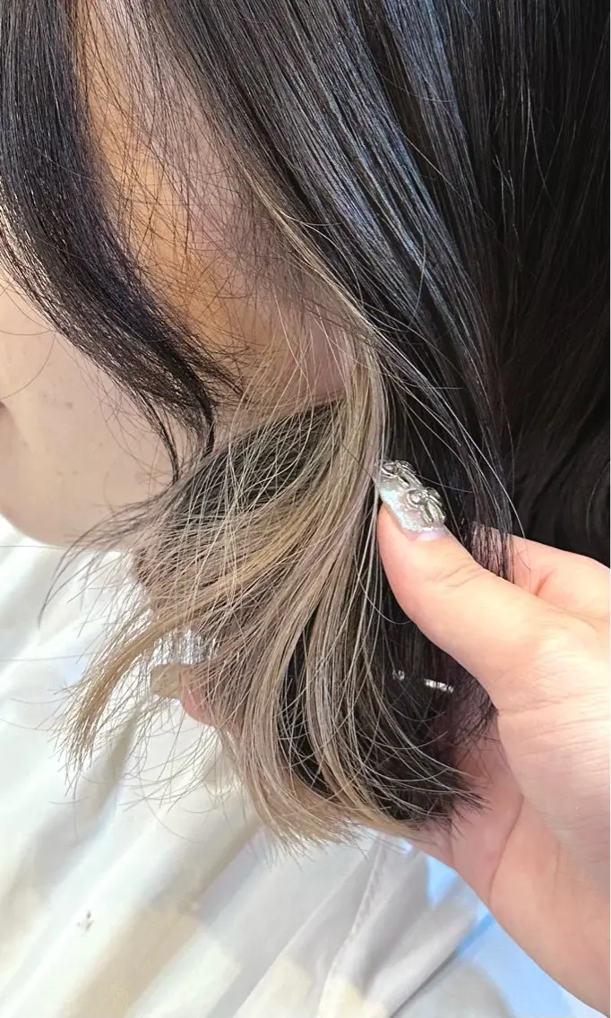 【ちらっとかわいい💕】イヤリングカラー+カット+クイックtr スパ5min付の写真