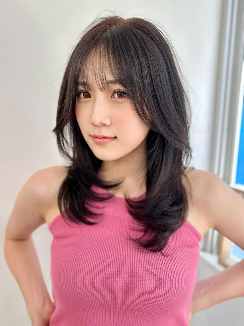 セミロング カラー カット ヘアカラー トリートメント 顔まわりレイヤー× 韓国ヘアオタベシンヤのヘアスタイル