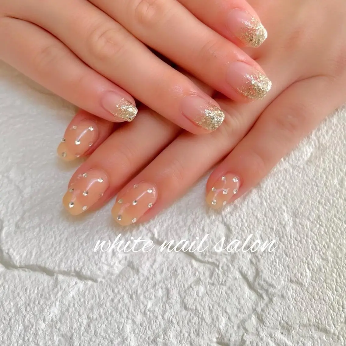 ネイル フットネイル ジェルネイル ハードジェル ラメ(グリッター) 持ち込み ハンドネイル white nail salonのネイルデザイン