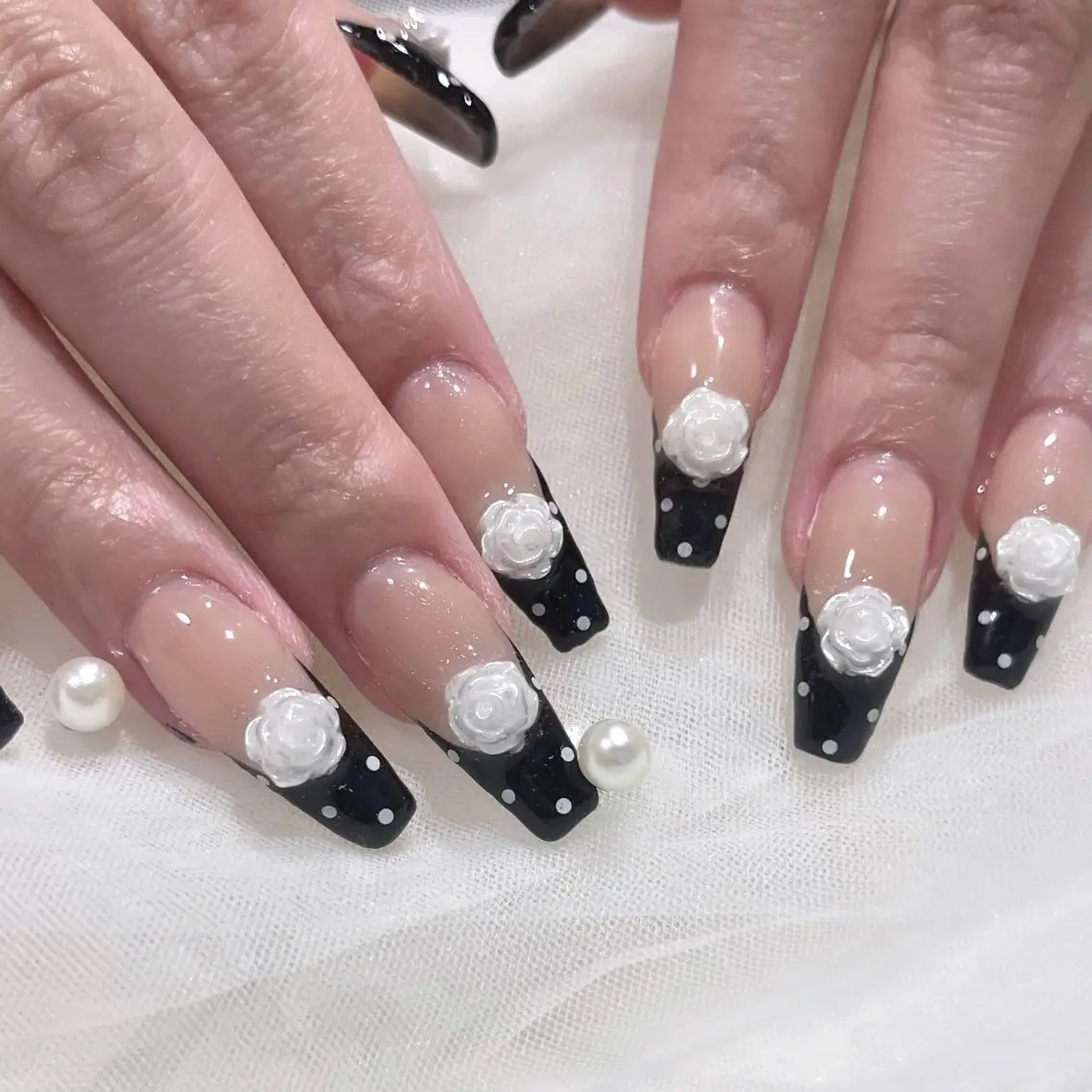 ネイル ハンドネイル 🧁fein. nana🩵のネイルデザイン
