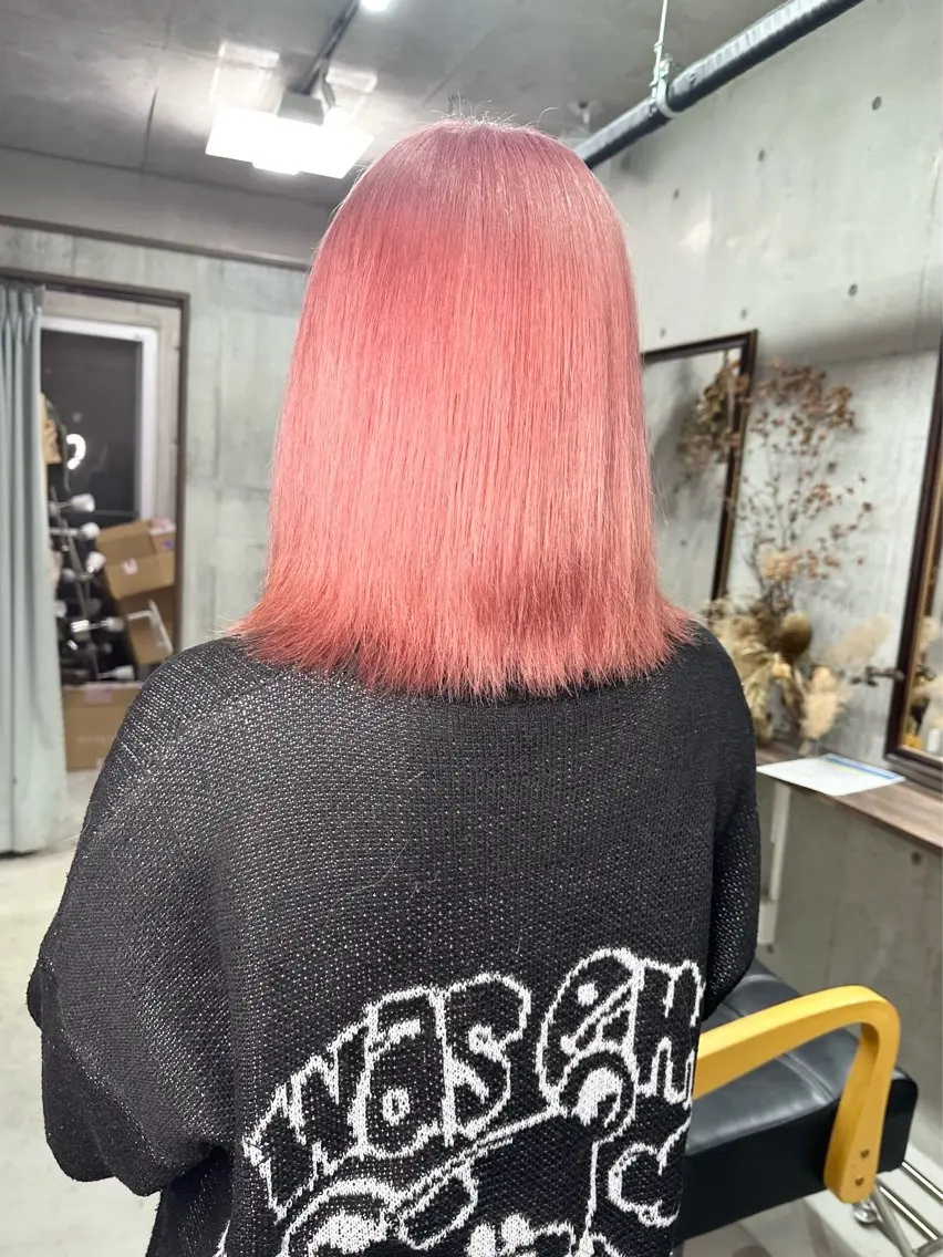 ミディアム カラー ブリーチ ハイトーンカラー ピンクカラー ボブ カット ヘアカラー トリートメント Kazu 🌠名古屋 ハイトーン/レイヤーのヘアスタイル