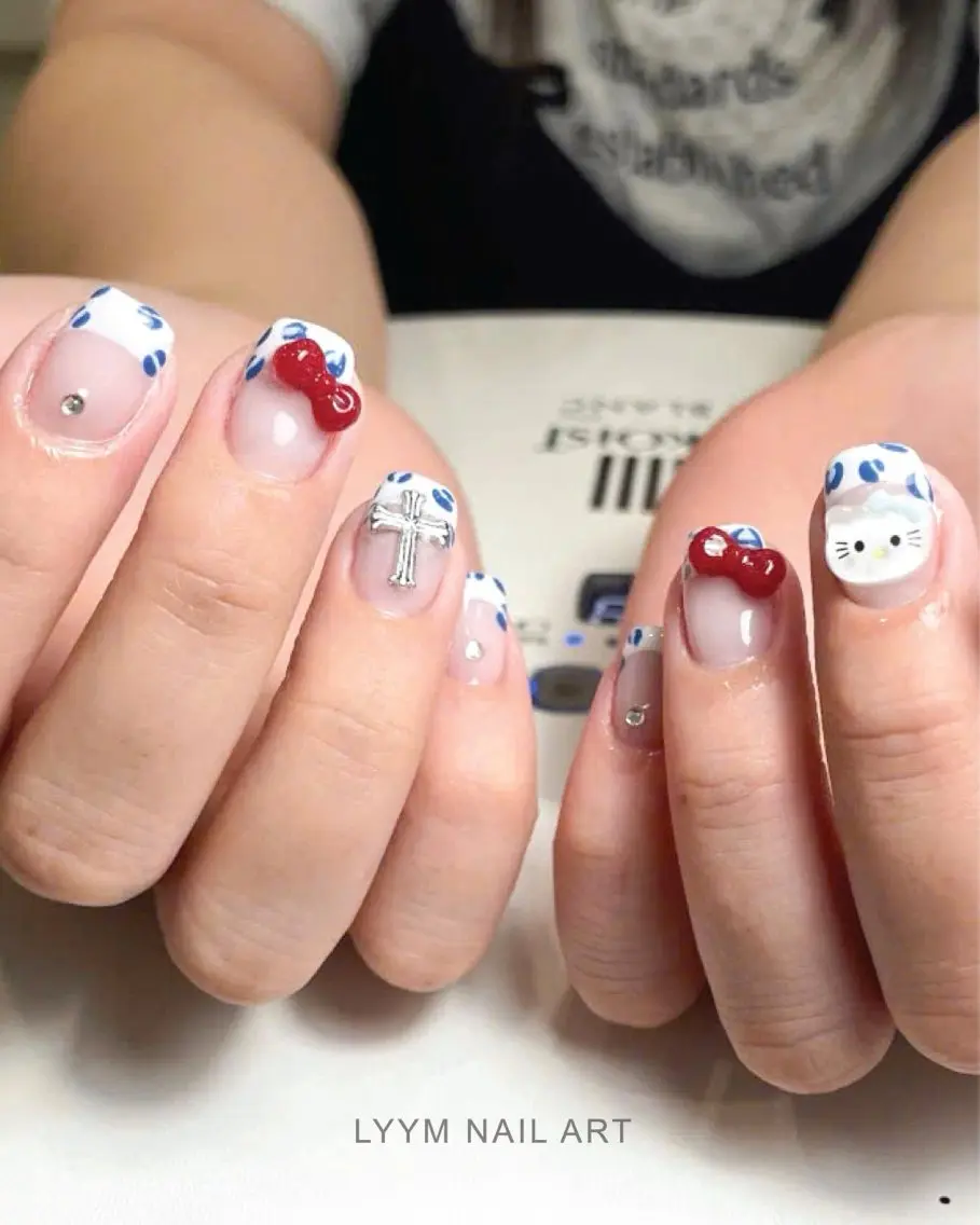 ネイル フレンチネイル 韓国ネイル リボン LYYM Salonのネイルデザイン