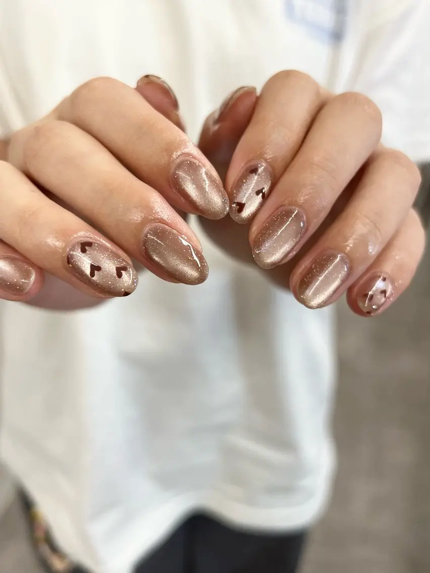 ネイル フラッシュネイル ジェルネイル ハート マグネットネイル ニュアンスネイル ハンドネイル ハンドケア Bana_ Nailのネイルデザイン