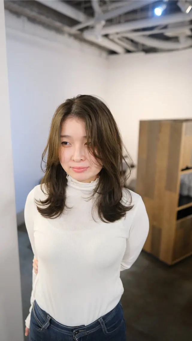 セミロング カット 似合わせレイヤー✄﻿ ヨシノ マサキのヘアスタイル