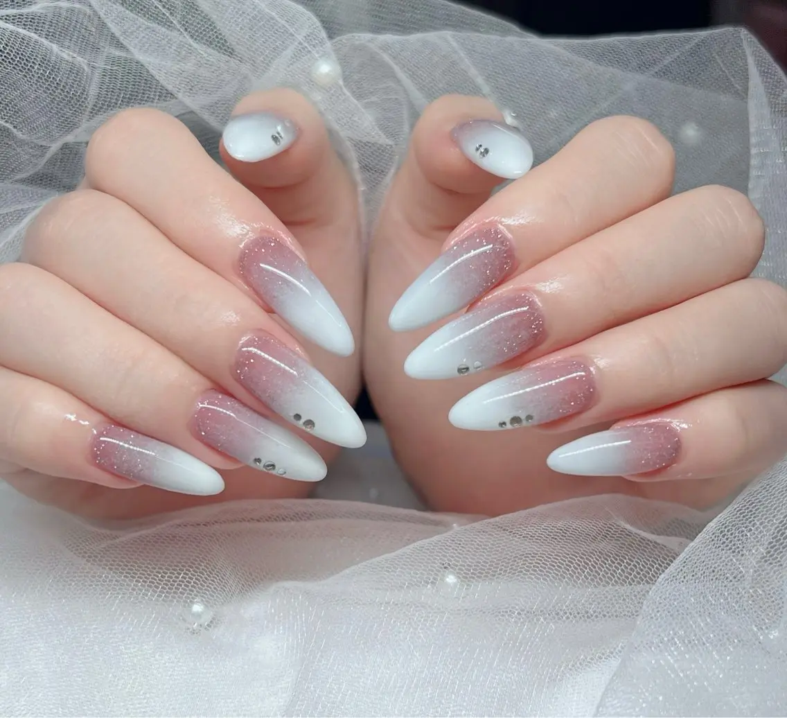 ネイル ハンドネイル 🎀PG🩵 ネイルサロンのネイルデザイン