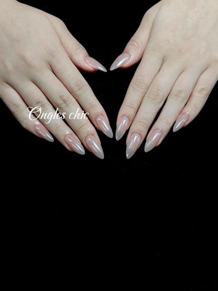 ネイル ハンドネイル ongles chicのネイルデザイン