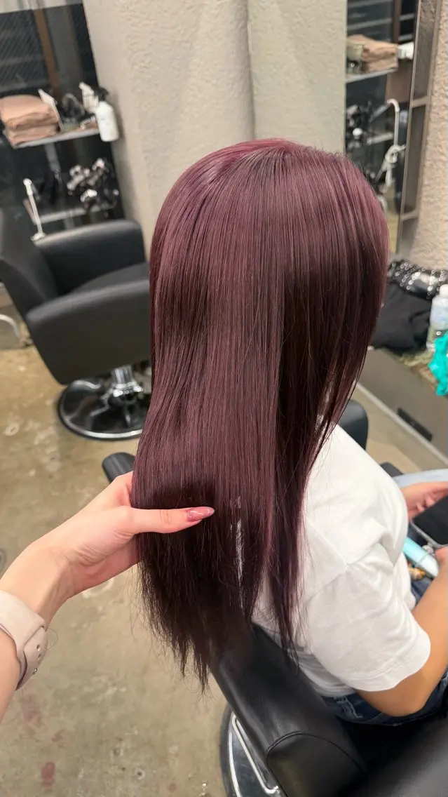 ロング PELE SAKAE さやかのヘアスタイル