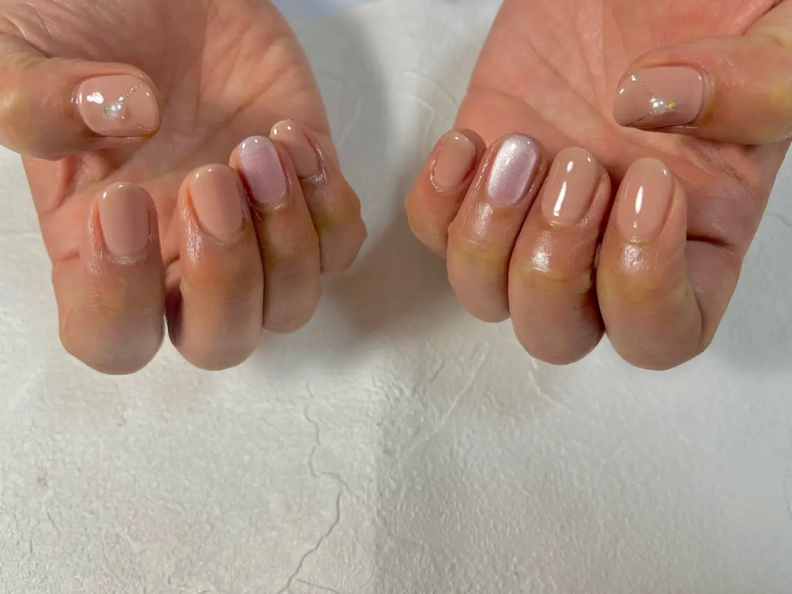 ネイル オーロラネイル フットネイル フレンチネイル ジェルネイル 韓国ネイル ハンドネイル kiki nail たまプラーザのネイルデザイン