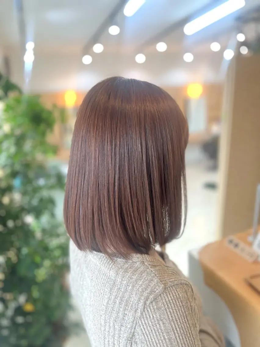 ミディアム カラー カット ヘアカラー 佐藤 美聡のヘアスタイル
