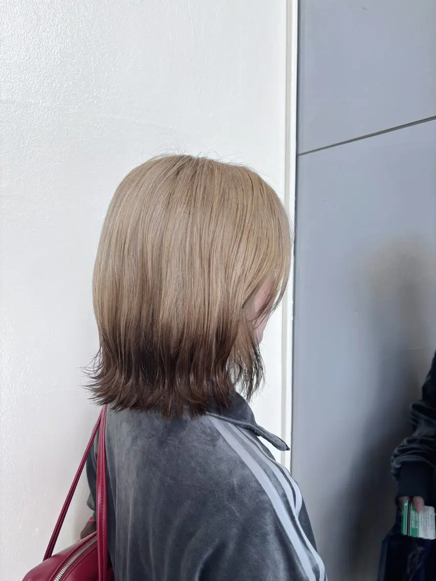 ミディアム カラー 竹田 佳奈のヘアスタイル