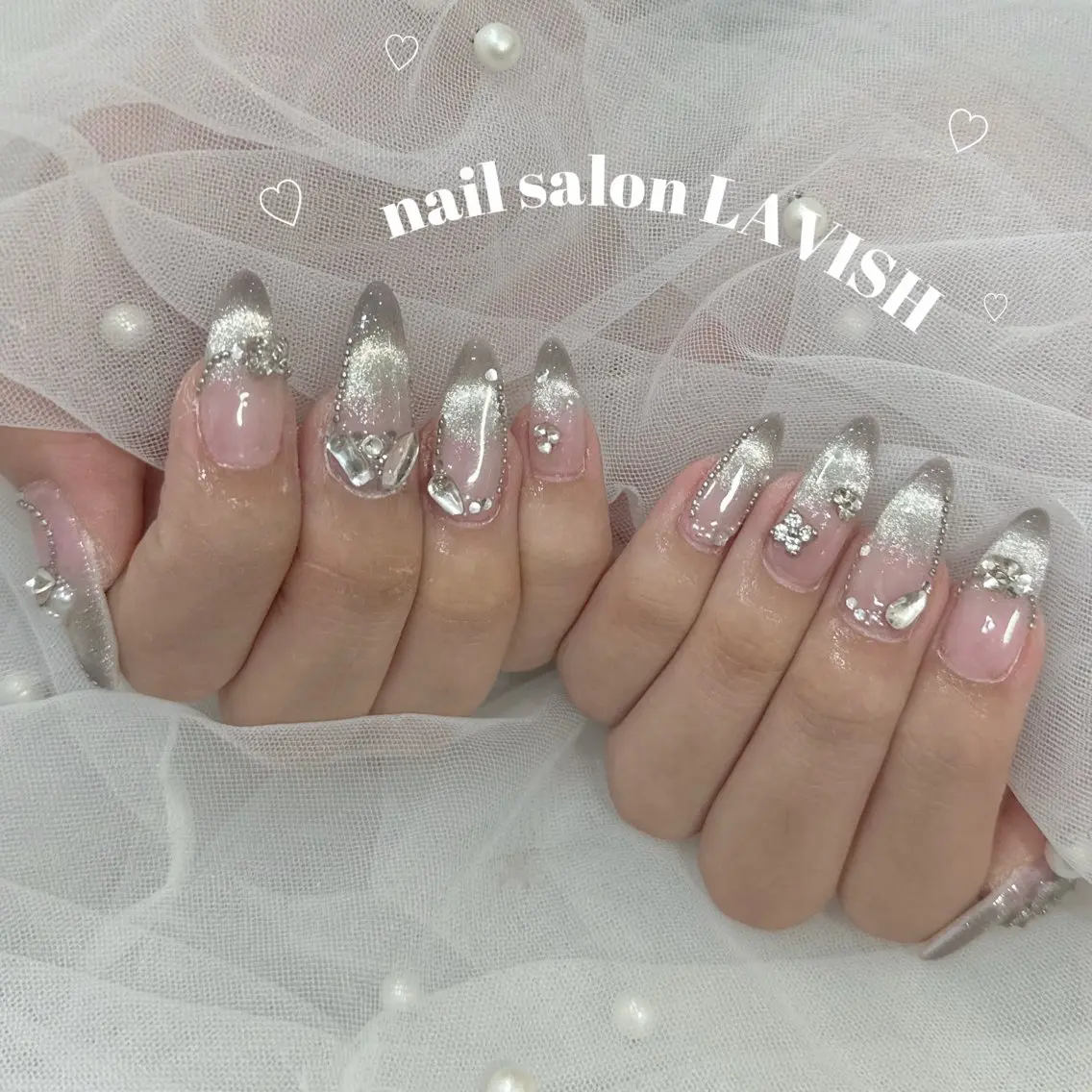 ネイル ハンドネイル フットネイル LAVISH nanamiのネイルデザイン