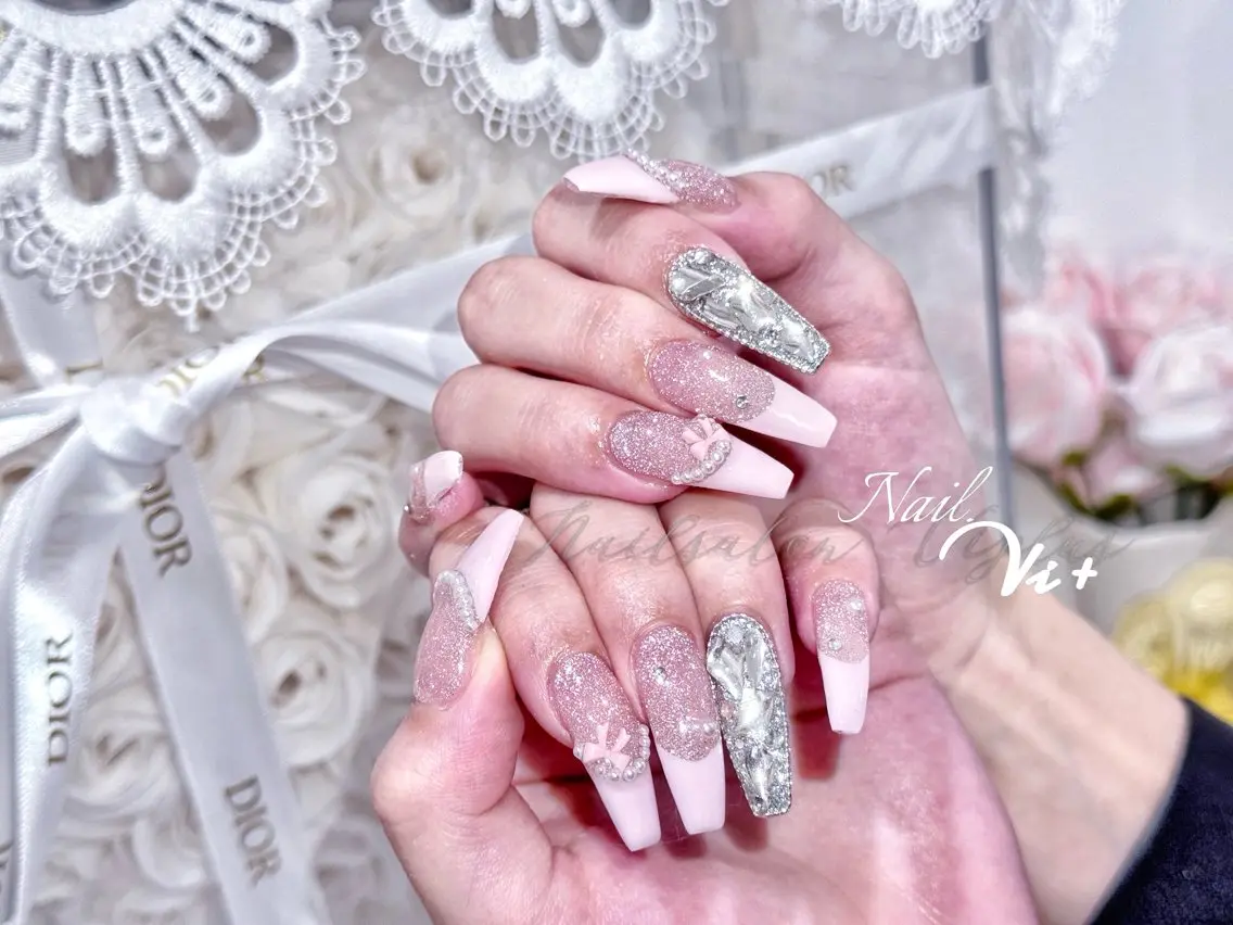 ネイル ハンドネイル ✨Nailsalon Vi+✨のネイルデザイン